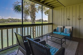 Miramar Beach Rental w/ Pool Access & Golf Course!