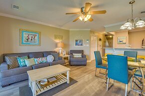 Miramar Beach Rental w/ Pool Access & Golf Course!