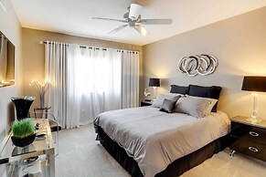 2 Mi to Indian Wells: Palm Desert Home w/ Fire Pit