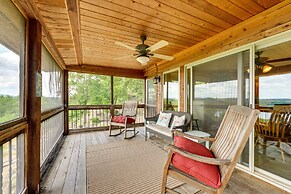 Eagle Rock Gem on Table Rock Lake w/ Decks & Grill