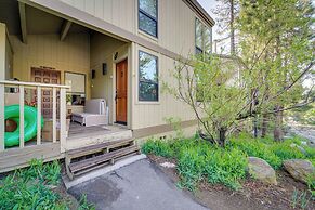 Convenient Kings Beach Condo: 1 Mi to Lake Tahoe!