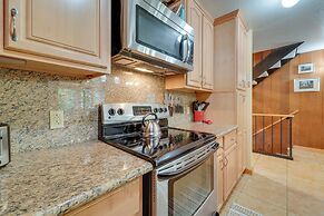 Convenient Kings Beach Condo: 1 Mi to Lake Tahoe!