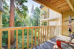 Convenient Kings Beach Condo: 1 Mi to Lake Tahoe!