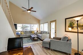 6 Mi to Downtown: Flagstaff Townhome w/ Deck
