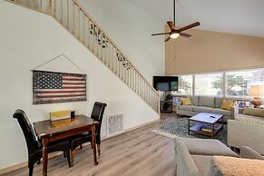 6 Mi to Downtown: Flagstaff Townhome w/ Deck
