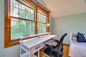 Pocono Mountain Home w/ Private Lake Access