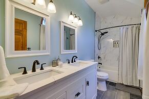 Pocono Mountain Home w/ Private Lake Access