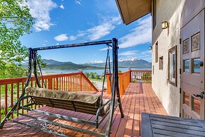 Hot Tub & Views: Summit County Ski Getaway!