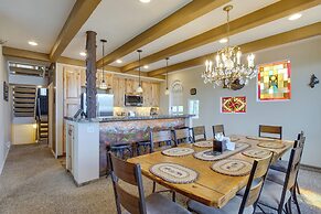 Hot Tub & Views: Summit County Ski Getaway!