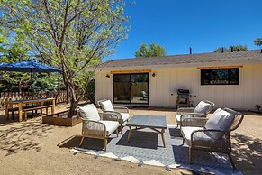 Stylish Flagstaff Home: Close to Hiking & Fishing!