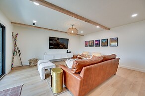 Stylish Flagstaff Home: Close to Hiking & Fishing!