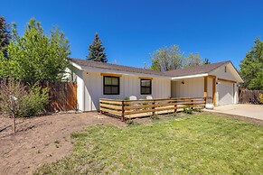 Stylish Flagstaff Home: Close to Hiking & Fishing!