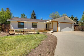Stylish Flagstaff Home: Close to Hiking & Fishing!