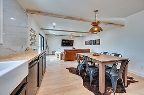 Stylish Flagstaff Home: Close to Hiking & Fishing!