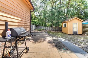 Walk to North Myrtle Beach: Family-friendly Home!