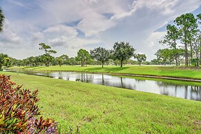 Sunny Sarasota Oasis w/ Private Screened Lanai