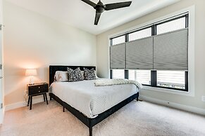 Modern + Stylish Condo: 5 Mi to Downtown Charlotte