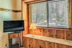 3 Mi to Shaver Lake: Cozy 'bears Hideaway' Cabin!