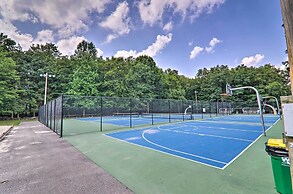 Outdoor Entertainment Space: Family Poconos Home