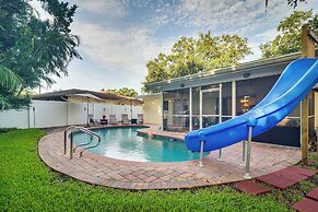 Largo Retreat w/ Private Pool, Slide & Treehouse!