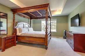 9 Mi to Airport: Commerce City Townhome w/ Deck