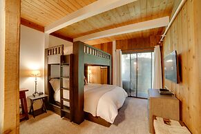 Mammoth Lakes Vacation Rental: 1 Mi to Ski Area!