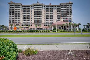 North Myrtle Beach Oceanfront Condo w/ Pool Access