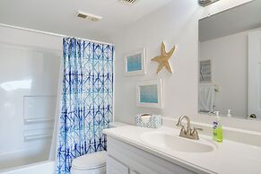 Beachfront Indian Shores Vacation Rental Condo