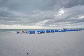 Beachfront Indian Shores Vacation Rental Condo