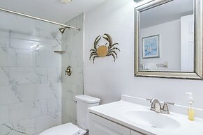 Beachfront Indian Shores Vacation Rental Condo