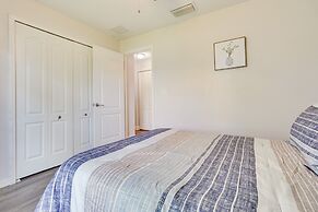 Charming Leesburg Getaway w/ Screened Porch!