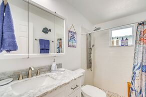 Hot Tub & Gas Grill: Port Richey Retreat