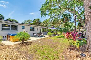 Hot Tub & Gas Grill: Port Richey Retreat