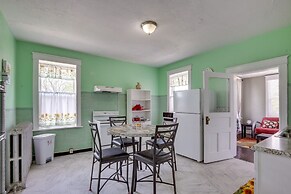 Convenient Jennings Apartment, 12 Mi to St Louis!