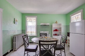 Convenient Jennings Apartment, 12 Mi to St Louis!