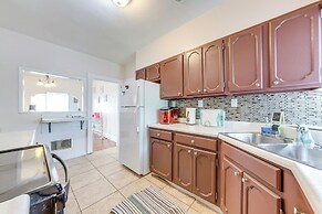 St Louis Vacation Rental ~ 10 Mi to Downtown!