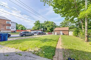 St Louis Vacation Rental ~ 10 Mi to Downtown!