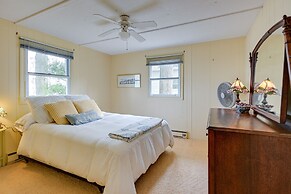 Vibrant Waterfront Vacation Rental on Lake Huron!