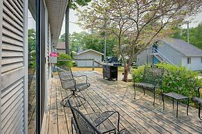 Vibrant Waterfront Vacation Rental on Lake Huron!