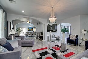 Albuquerque Home w/ Balcony ~ 7 Mi to Rio Grande!