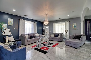 Albuquerque Home w/ Balcony ~ 7 Mi to Rio Grande!