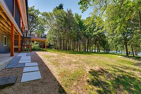 Table Rock Lake Vacation Rental With Swim Dock!