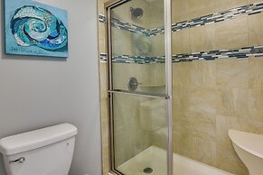 Fort Walton Beach Rental w/ Pool & Hot Tub Access