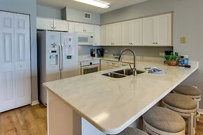 Fort Walton Beach Rental w/ Pool & Hot Tub Access