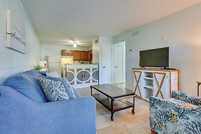 Okaloosa Island Condo Near Boardwalk & Beach!