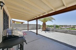Cozy Arizona Retreat w/ Pool Access, Patio & Grill