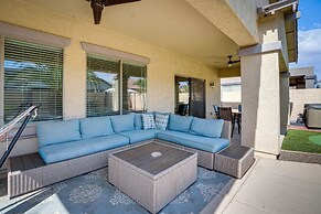 Luxe Surprise Home: Pool, Putting Green & Hot Tub!