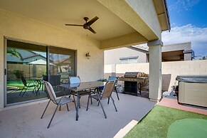 Luxe Surprise Home: Pool, Putting Green & Hot Tub!