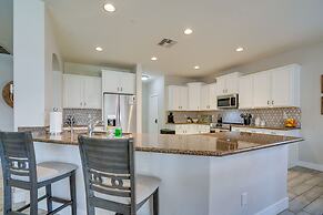 Luxe Surprise Home: Pool, Putting Green & Hot Tub!