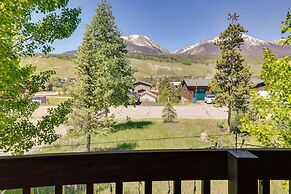 Updated Silverthorne Home w/ Hot Tub & Mtn Views!